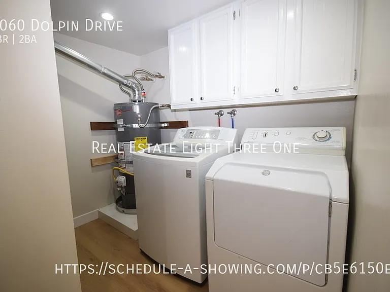 2060 Dolphin Dr — Photo 15