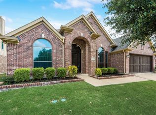 413 Bristol St, Roanoke, TX 76262