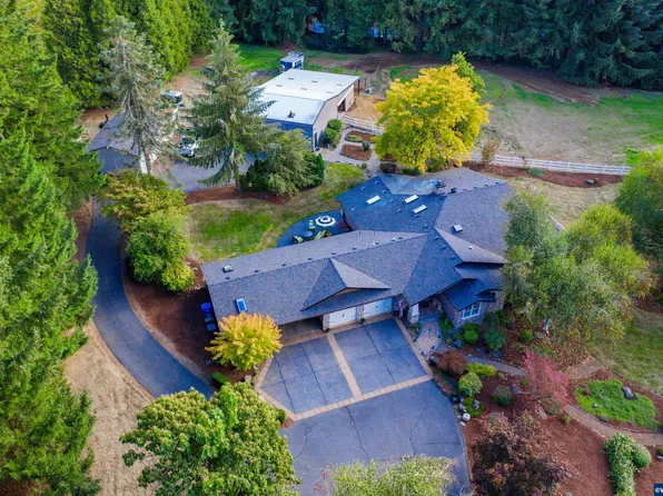 7624 Heckart Ln SE, Salem, OR 97306