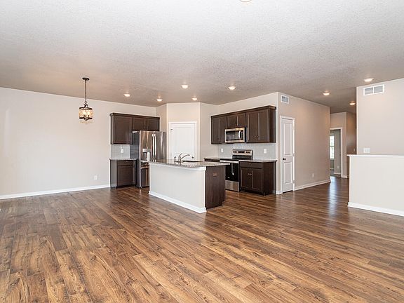 2nd image of 5313 Bradbury Ct