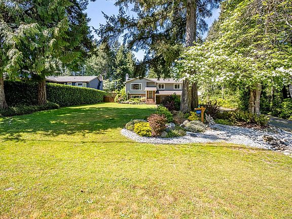 2nd image of 1023 Sylvan Rd