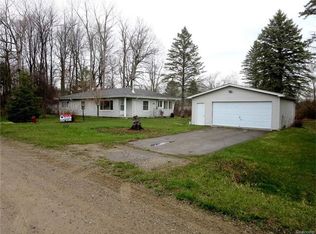 7345 Woodbine Rd, Lexington, MI 48450