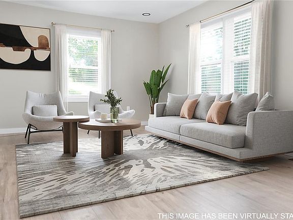 4th image of 507 W Walnut St