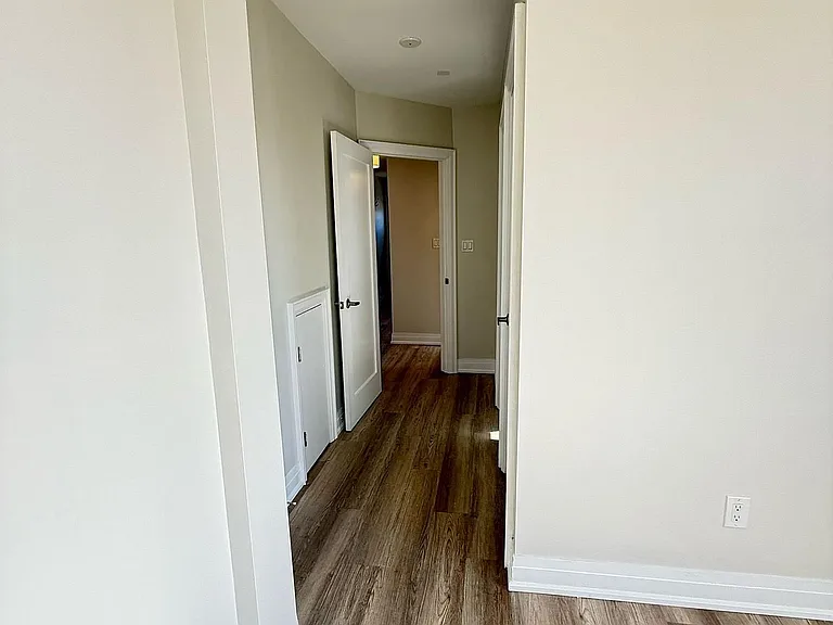 1016 Haig Blvd — Photo 34