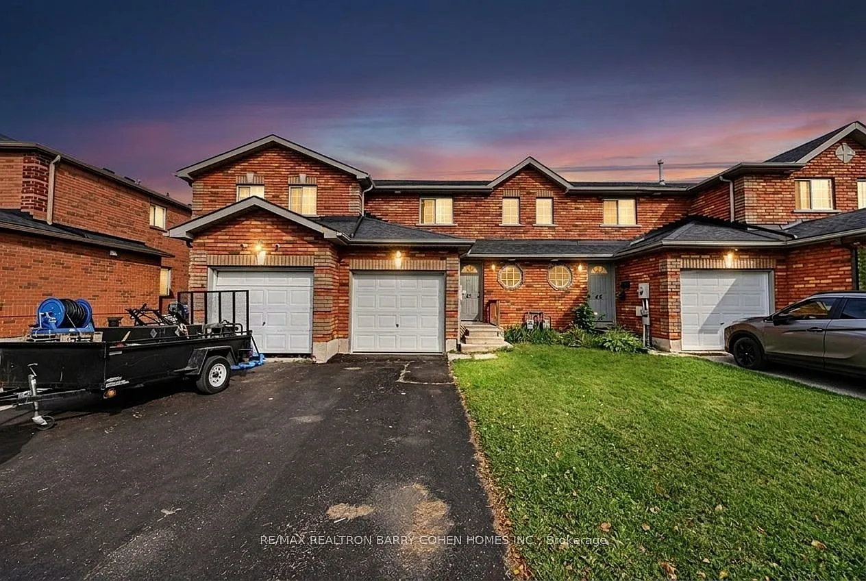 3 bed, $2,395 — Photo 1