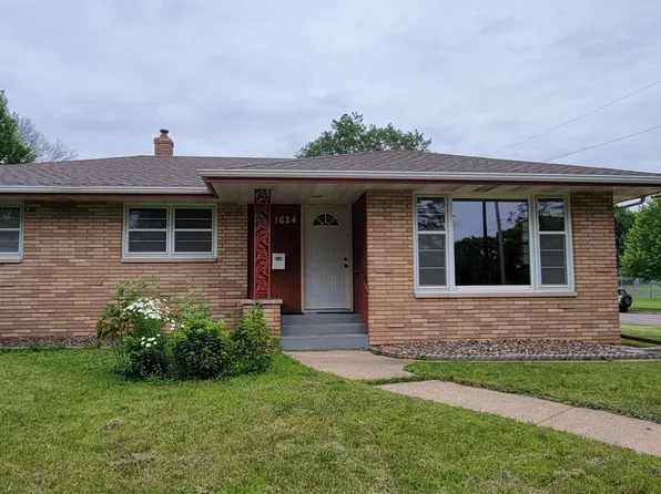 1624 Luella St N, Saint Paul, MN 55119
