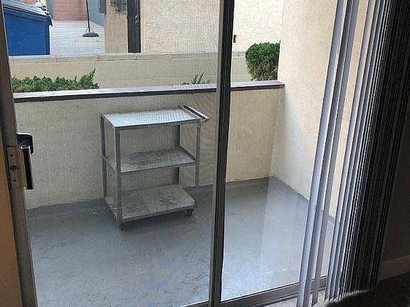 5th image of 924 W Beach Ave APT 10