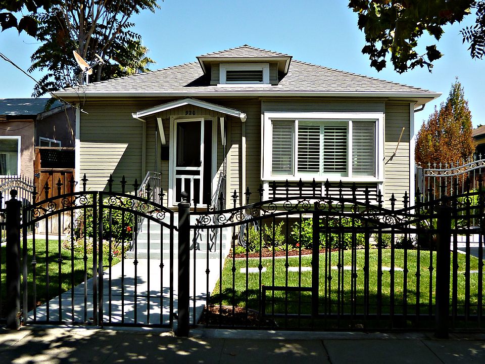 1st image of 920 S 6th St