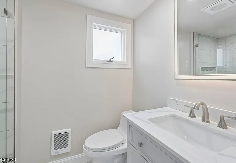 57 Greenwood Ave #2 — Photo 12