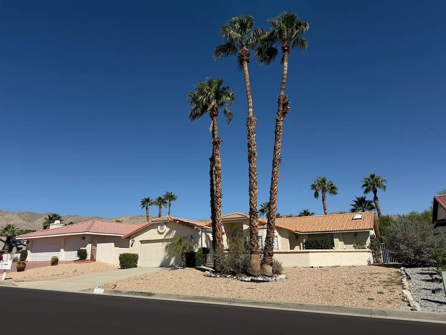 4 bed, 1844 sqft, $3,000 — Photo 1