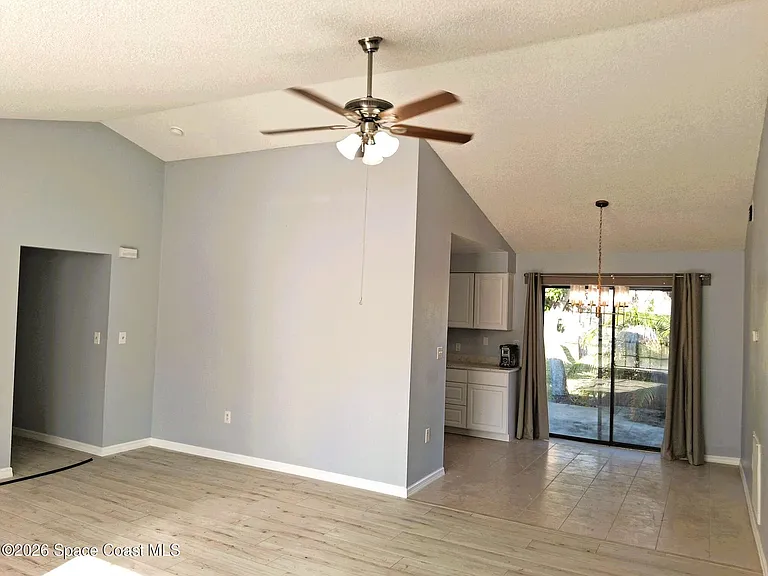 426 Jupiter Blvd NW — Photo 5