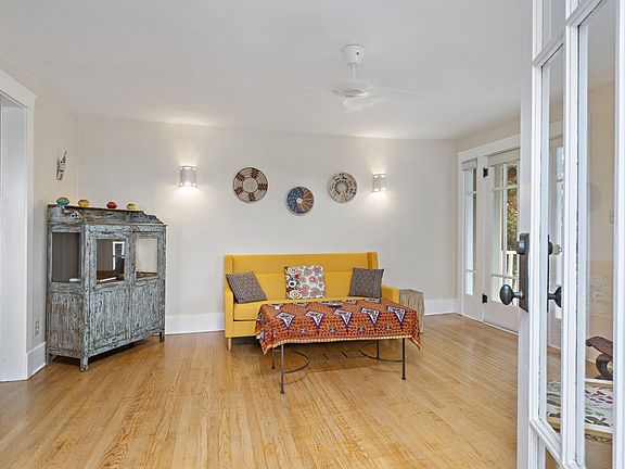 5th image of 707 E Palace Ave APT 16