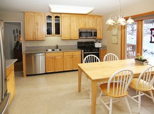 18 Old Chimney Rd, Randolph, NJ 07869