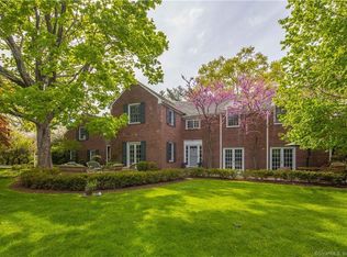 16 Edgemarth Hill Rd, Westport, CT 06880