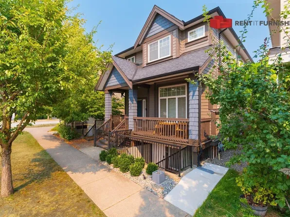 6796 191a St #A, Surrey, BC V4N 6A5