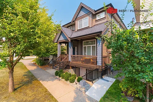 6796 191a St Photo 1