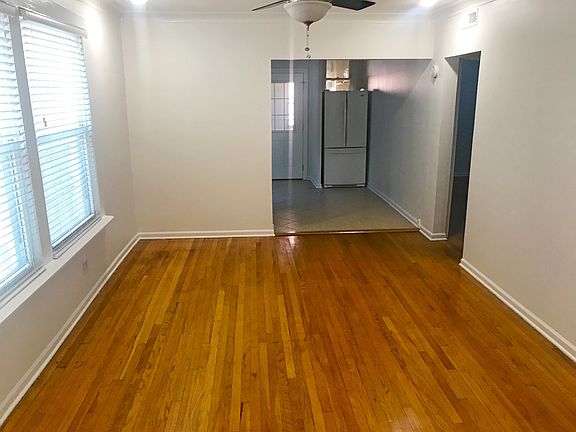 4th image of 3918 N Claremont Ave