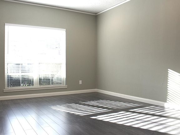 5th image of 14711 Barryknoll Ln APT 47