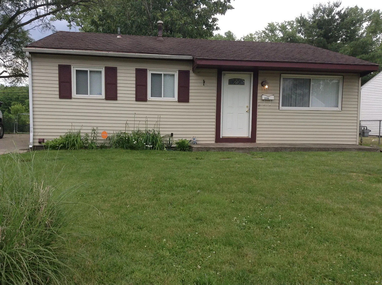 3748 Shoreline Dr photo 1