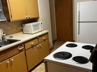 8317 Watertown Plank Rd, Wauwatosa, WI 53213