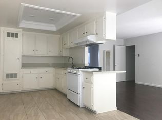 15229 S Raymond Ave APT B, Gardena, CA 90247