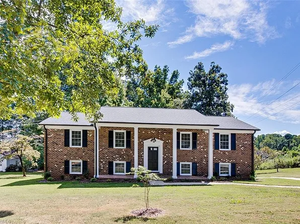 604 Hemlock Dr, Asheboro, NC 27205