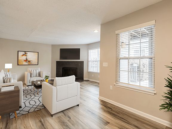 2nd image of 2950 E North St #900O