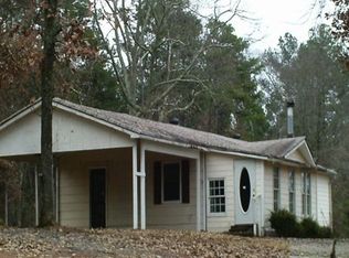 9044 Hightower Trl, Snellville, GA 30039