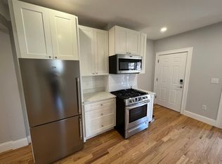 372 Oxford St #U-4, Cambridge, MA 02140