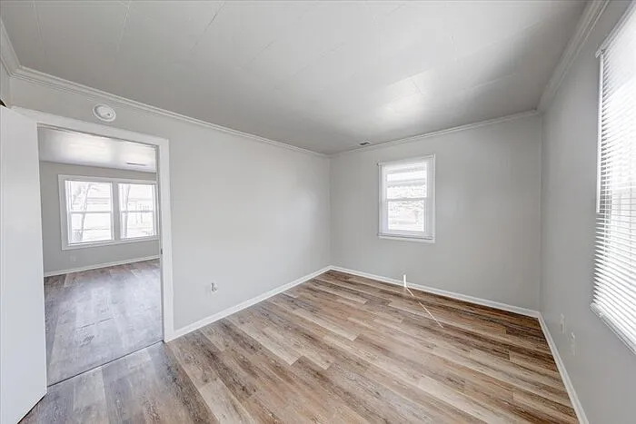 2702 S Lyons Ave — Photo 10