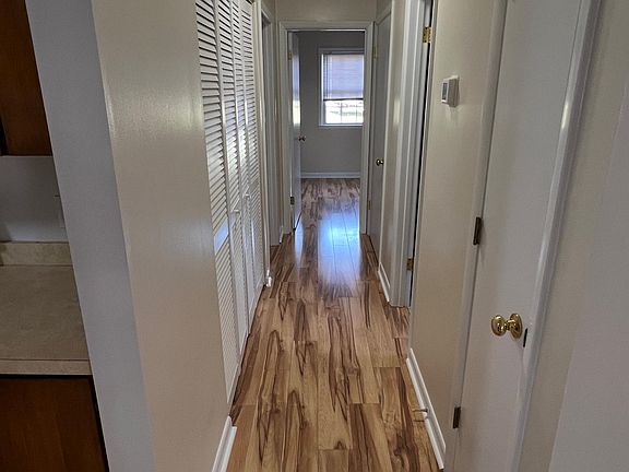 5th image of 101 NW 20th St
