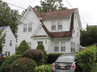 38 Kinross Pl, Yonkers, NY 10703