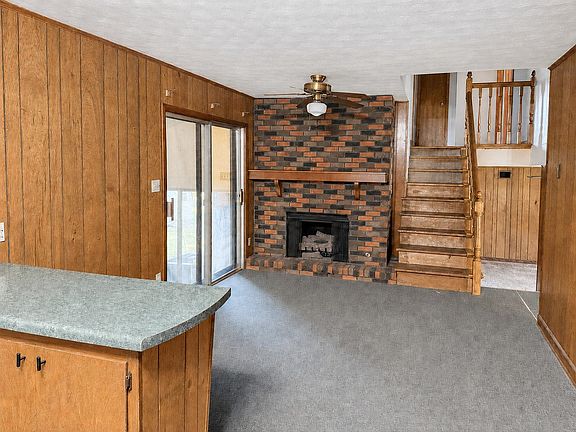 5th image of 925 N 32nd Ave