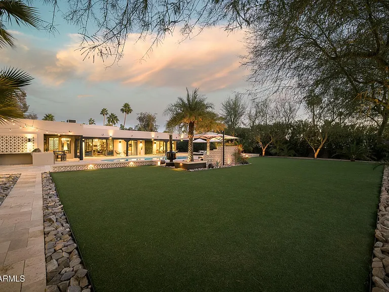 8011 E Larkspur Dr — Photo 41