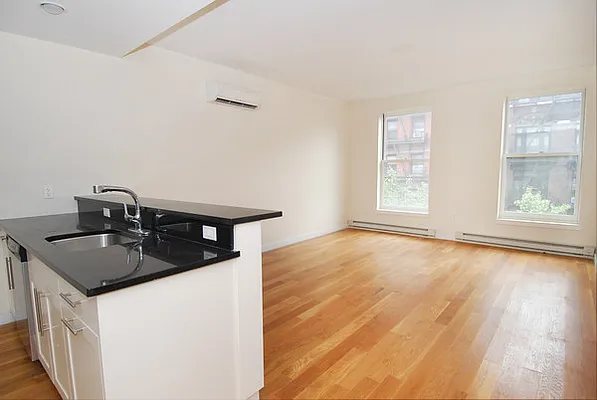 Rented by Brooklyn Heights Real Estate Inc | media 15