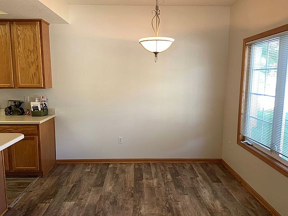 5th image of 500 N Valley Dr Unit 201