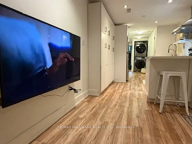 1 bed, $1,945 — Photo 4