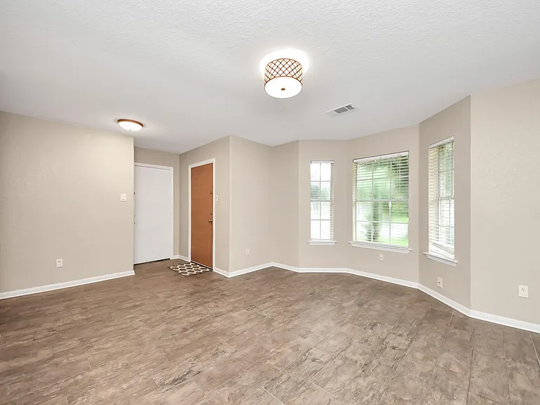 14610 Hazy Ridge Ln — Photo 10