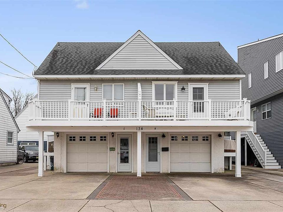 1st image of 134 50th St W #Sea