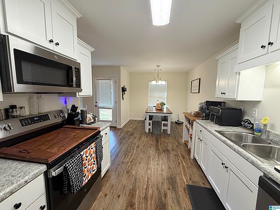 2nd image of 16432 Ramsey Dr