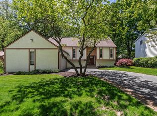 1815 Red Fern Dr, Columbus, OH 43229