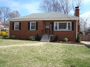 1702 Glenkarney Pl, Silver Spring, MD 20902