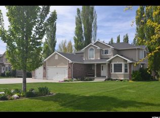 1842 S Kay Dr, Kaysville, UT 84037