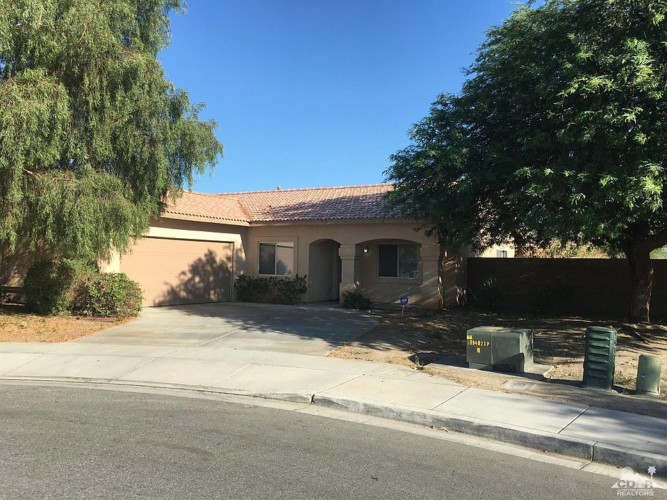 1st image of 84497 Corte Gillan