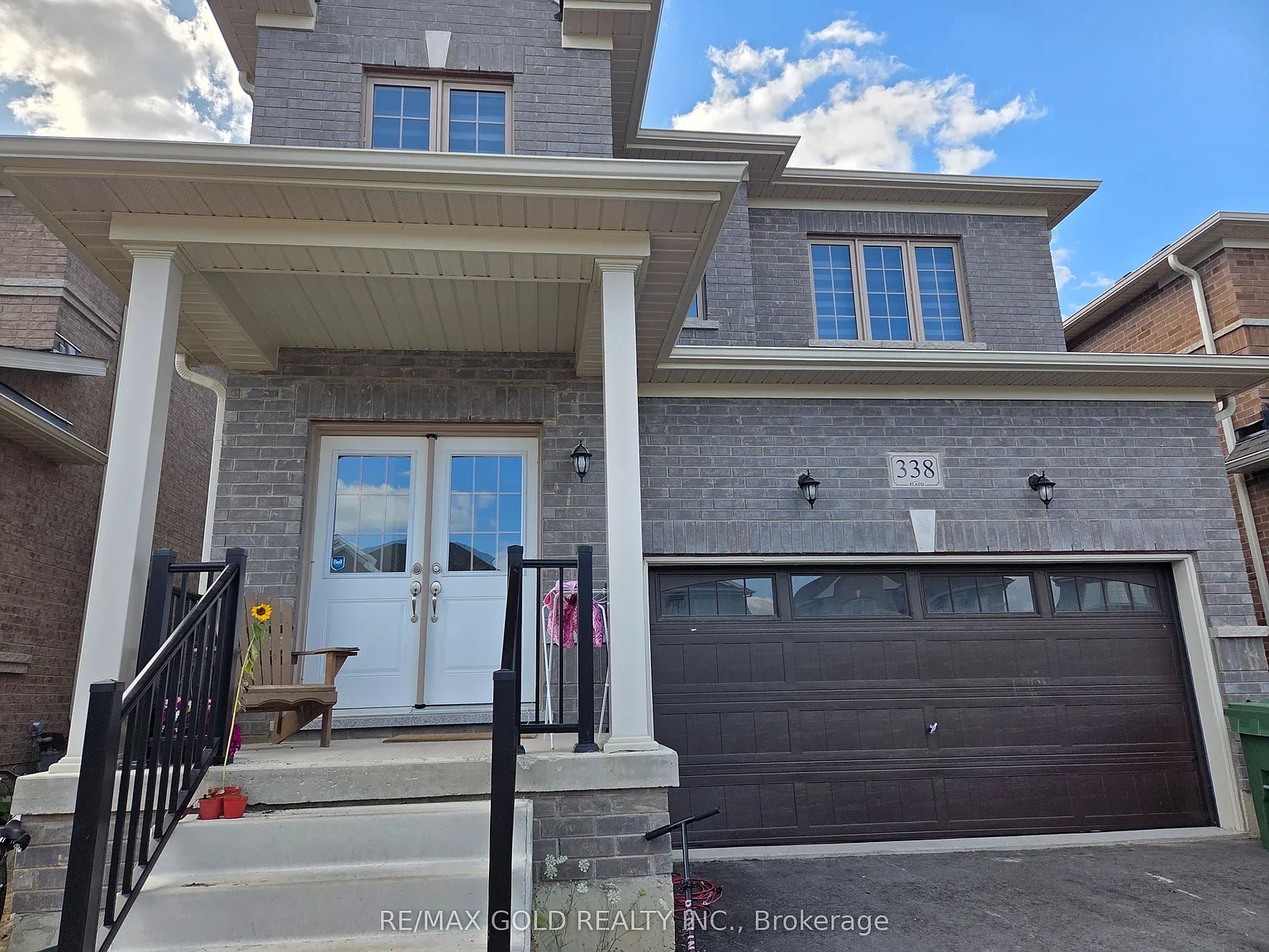 3 bed, $2,499 — Photo 1