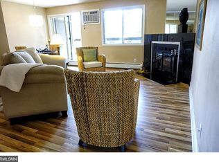 7301 W 101st St APT 201, Minneapolis, MN 55438