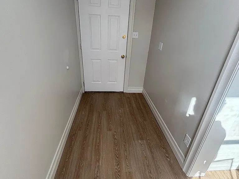 1701 Tamiami Rd — Photo 14