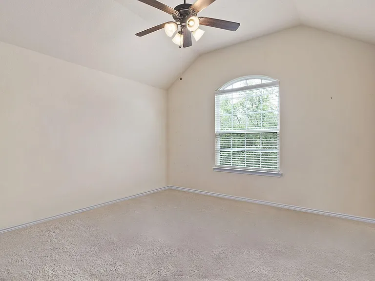 11637 Gatesville Dr — Photo 23