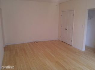 574 E 16th St, Brooklyn, NY 11226