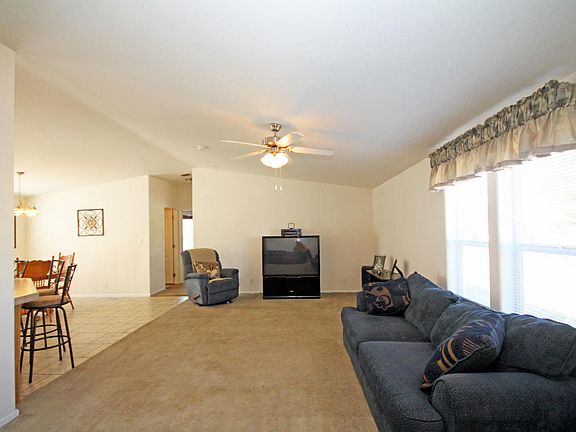 2nd image of 2501 E Tierra Buena Ln